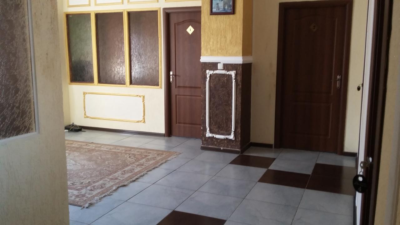 Hostel Wigwam Uralsk Exterior foto